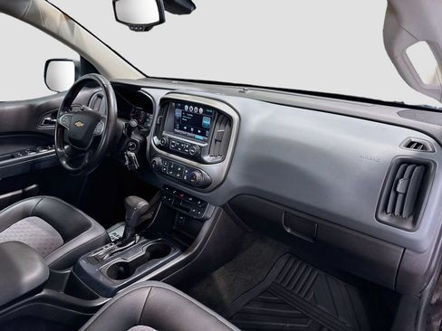 Used 2015 Chevrolet Colorado Z71 AWD/4WD image 28