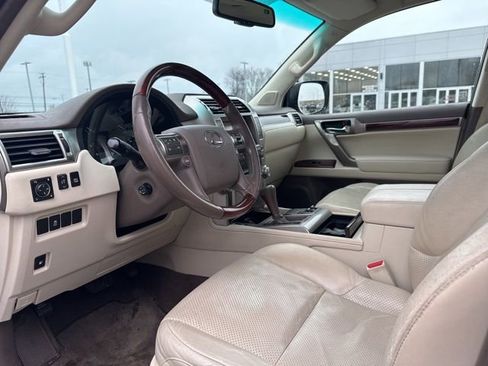 Used 2010 Lexus GX 460 image 13