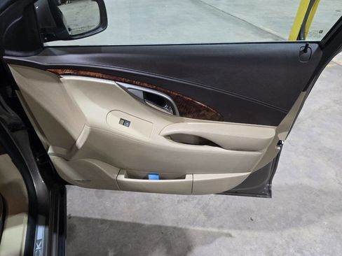 Used 2011 Buick LaCrosse CXS w/ Driver Confidence Package FWD image 33