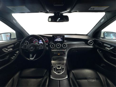 Used 2018 Mercedes-Benz GLC 300 4MATIC image 28