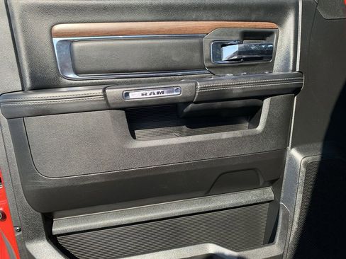 Used 2018 RAM 1500 Laramie w/ Convenience Group image 15