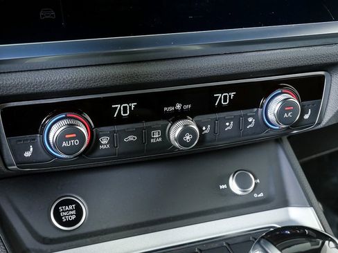 Used 2021 Audi Q3 2.0T Premium Plus w/ Premium Plus Package image 15