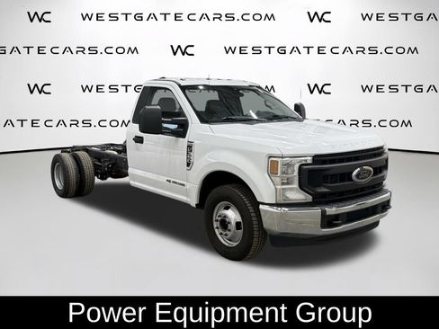Used 2021 Ford F350 XL w/ Power Equipment Group RWD image 4