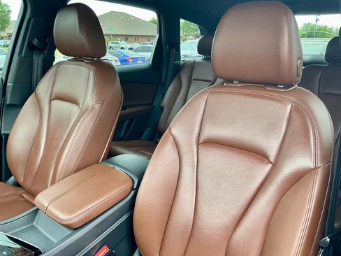 Used 2019 Audi Q7 3.0T Premium Plus w/ Premium Plus Package AWD/4WD image 39