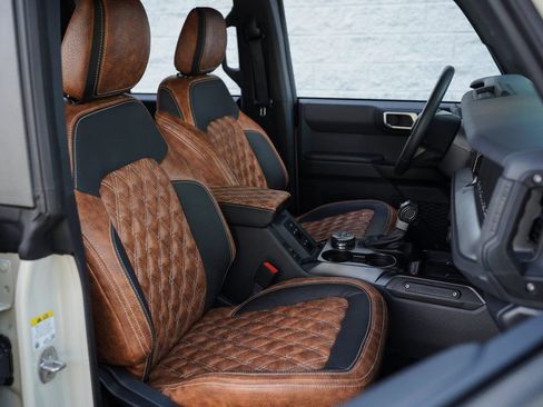 Used 2025 Ford Bronco Big Bend image 23