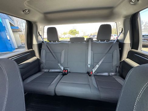 Used 2025 Chevrolet Silverado 2500 LT w/ Convenience Package image 24