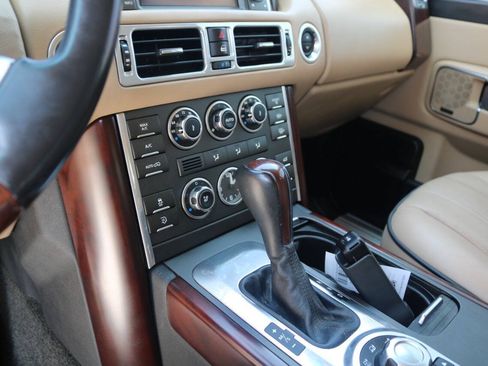 Used 2012 Land Rover Range Rover HSE LUX AWD/4WD image 18