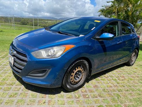 Used 2016 Hyundai Elantra GT FWD image 3