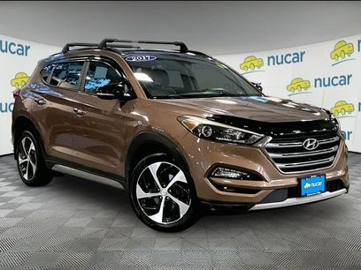 Used 2017 Hyundai Tucson Limited w/ Limited Ultimate Package 03