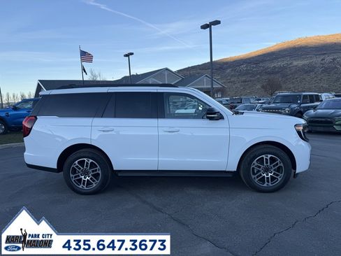 New 2025 Ford Expedition Active image 6