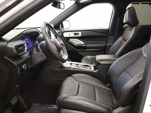 Certified 2023 Ford Explorer ST w/ Equipment Group 401A image 17