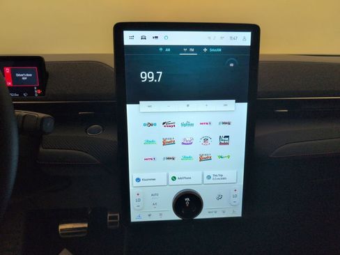 Certified 2025 Ford Mustang Mach-E Premium w/ Sport Appearance Package image 27