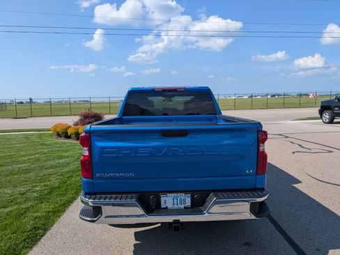 Used 2025 Chevrolet Silverado 1500 LT AWD/4WD image 7