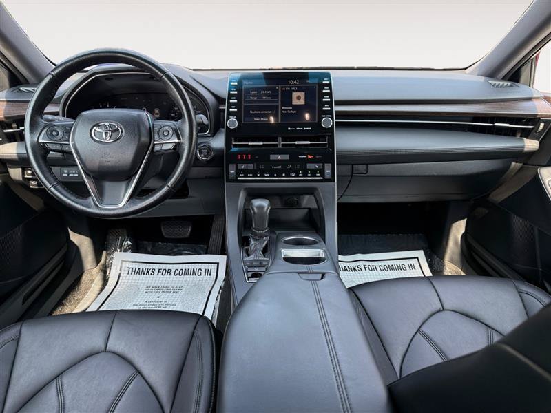 Used 2019 Toyota Avalon XLE w/ Moonroof Package FWD image 12