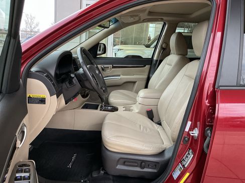 Used 2012 Hyundai Santa Fe Limited image 7