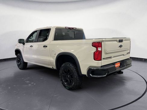 New 2026 Chevrolet Silverado 1500 ZR2 w/ LPO, Dark Essentials Package AWD/4WD image 9