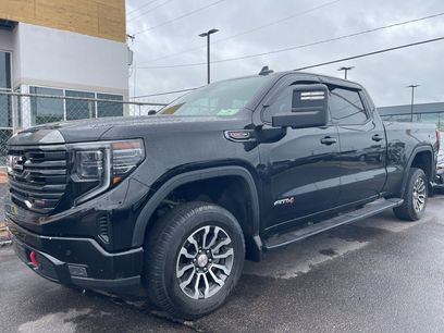 Used 2022 GMC Sierra 1500 AT4 w/ Sierra Safety Plus Package