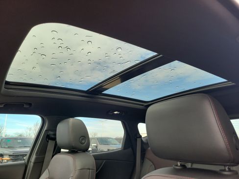 Used 2019 Chevrolet Blazer RS image 34