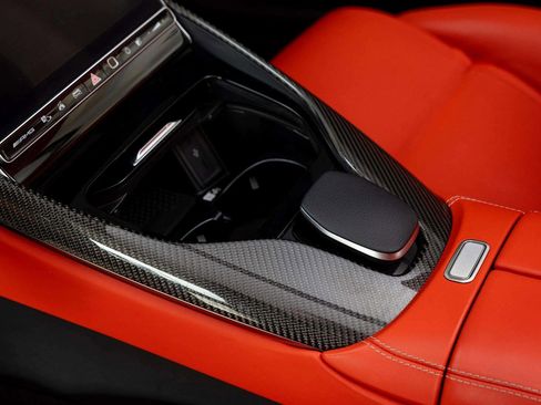 Used 2022 Mercedes-Benz SL 63 AMG 4MATIC image 32