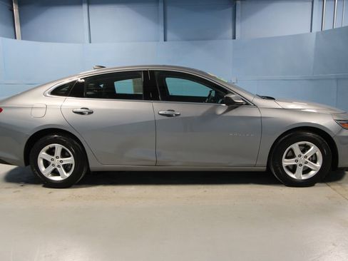 Used 2024 Chevrolet Malibu LS image 32