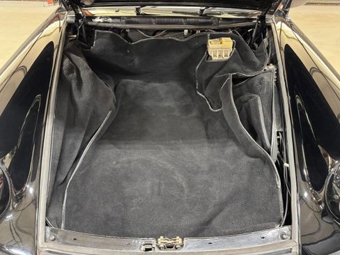 Used 1987 Porsche 911 Carrera RWD image 31