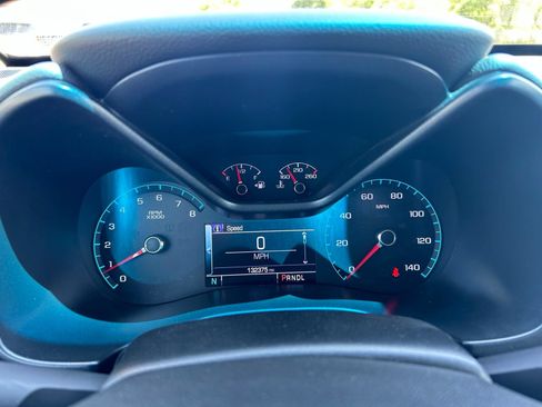 Used 2018 Chevrolet Colorado Z71 AWD/4WD image 9