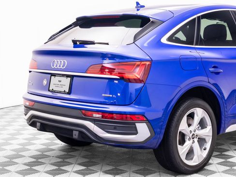 Used 2023 Audi Q5 2.0T Prestige w/ Prestige Package AWD/4WD image 38
