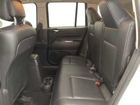 Used 2017 Jeep Compass High Altitude AWD/4WD image 18
