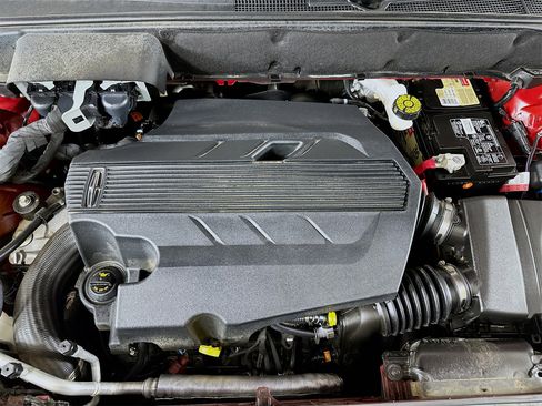 Used 2020 Lincoln Nautilus Reserve w/ Equipment Group 201A image 32