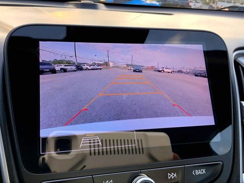 Used 2023 Chevrolet Malibu LT FWD image 27