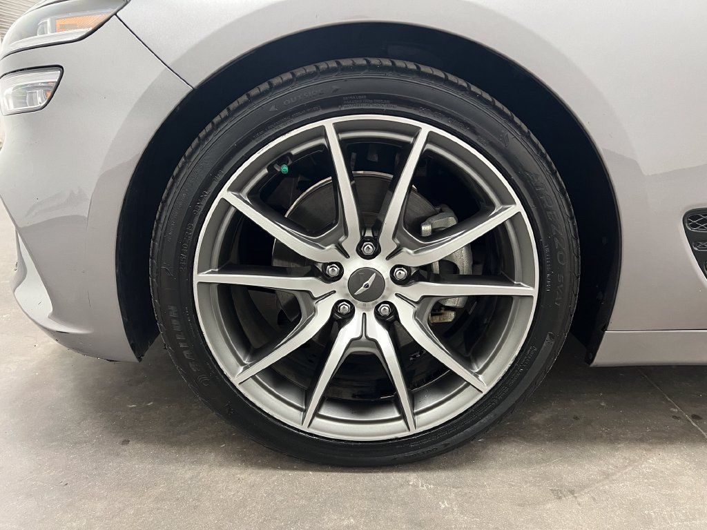 Used 2023 Genesis G70 2.0T RWD image 29