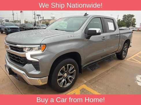 Used 2023 Chevrolet Silverado 1500 LT AWD/4WD image 2