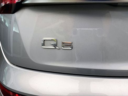 Certified 2023 Audi Q5 Premium Plus w/ Premium Plus Package image 33