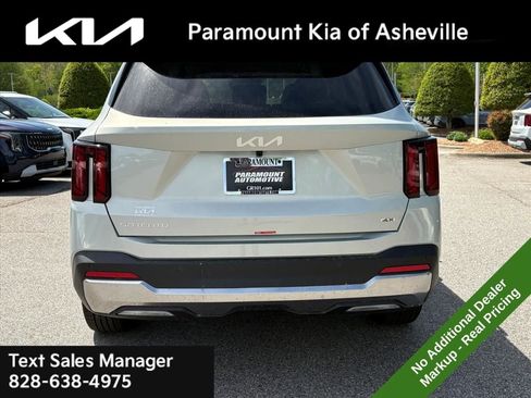 New 2026 Kia Sorento S AWD/4WD image 5