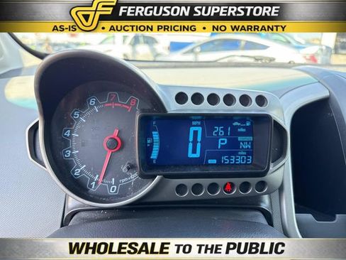 Used 2014 Chevrolet Sonic LT image 30