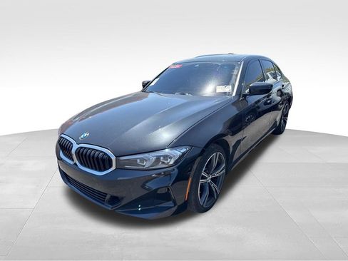Used 2023 BMW 330i xDrive Sedan w/ Premium Package AWD/4WD image 6