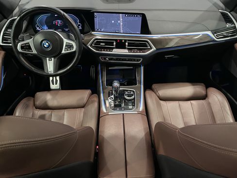 Used 2022 BMW X5 xDrive45e w/ M Sport Package AWD/4WD image 16