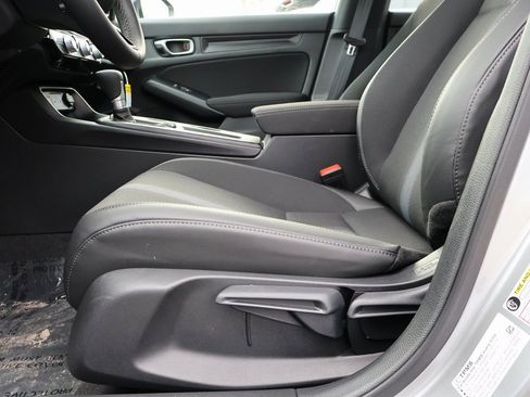 New 2026 Honda Civic Sport image 28