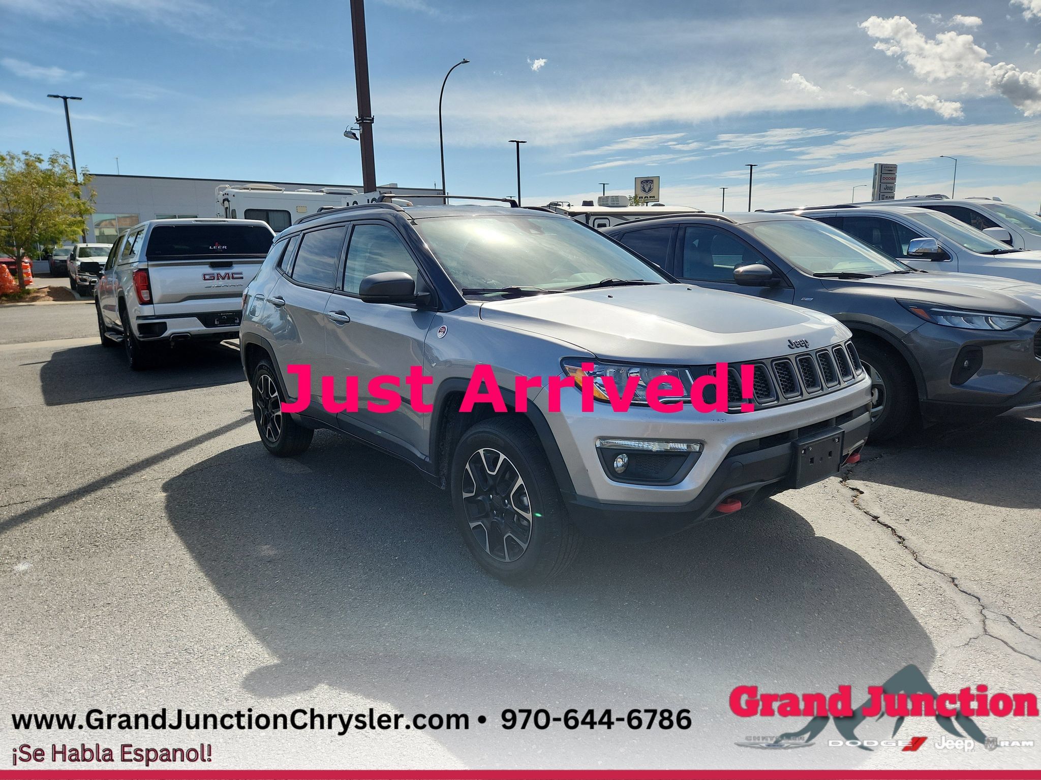 Used 2021 Jeep Compass Trailhawk w/ Convenience Group AWD/4WD image 1