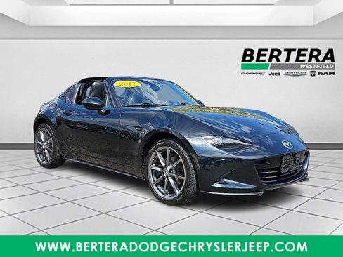 Used 2017 MAZDA MX-5 Miata RF Grand Touring image 1