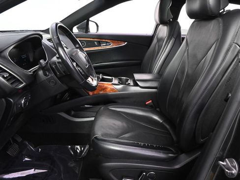Used 2019 Lincoln Nautilus Reserve w/ Drivers Assistance Package AWD/4WD image 13