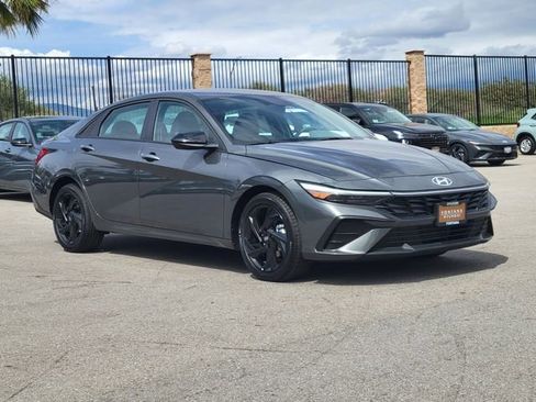 New 2026 Hyundai Elantra Sport FWD image 30