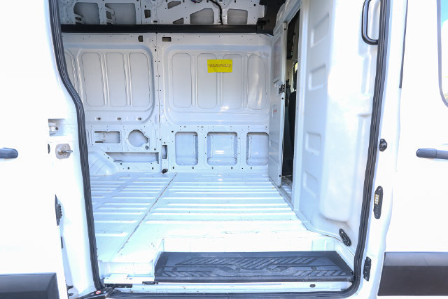 Used 2026 Ford Transit 250 148 High Roof RWD image 17