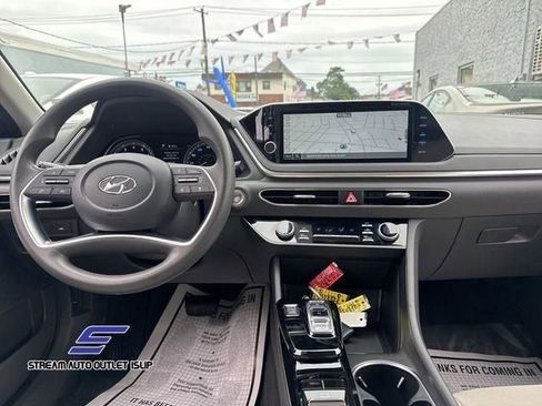 Used 2023 Hyundai Sonata SEL image 24