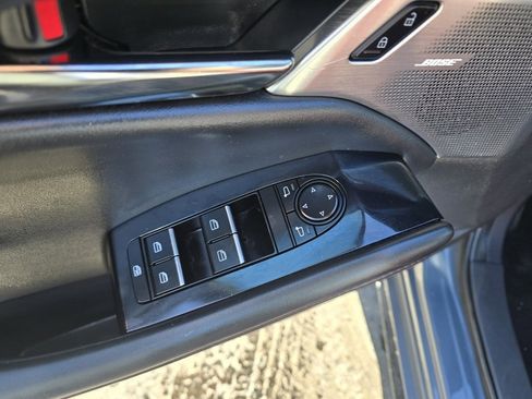Used 2023 MAZDA MAZDA3 s image 17