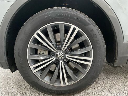 Used 2018 Volkswagen Tiguan SEL image 22