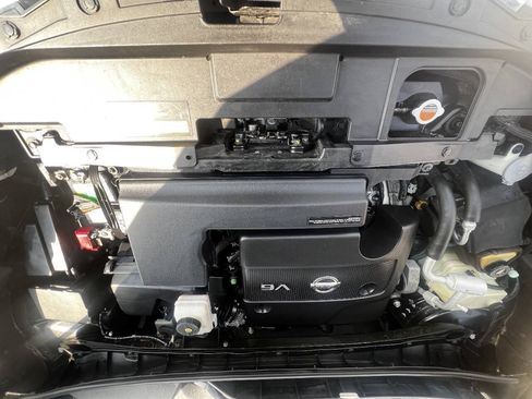 Used 2015 Nissan Murano SV w/ Premium Package FWD image 19