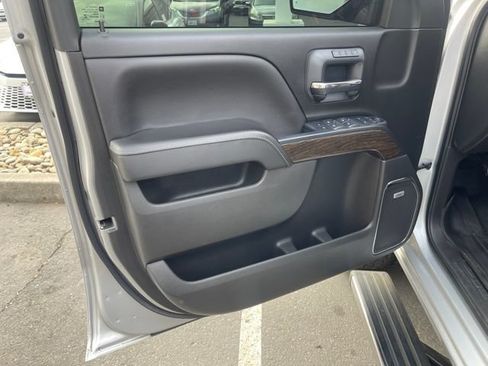 Used 2018 GMC Sierra 1500 Denali w/ Denali Ultimate Package AWD/4WD image 15