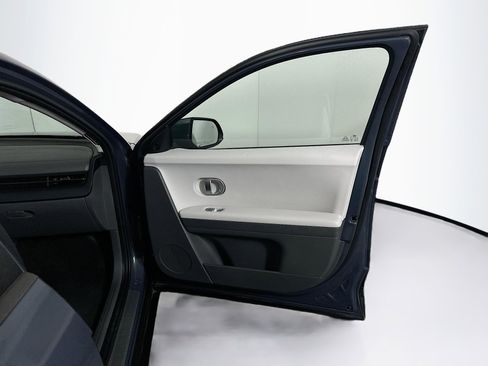 Used 2024 Hyundai Ioniq 5 SEL image 34