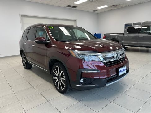 Used 2021 Honda Pilot Touring image 4